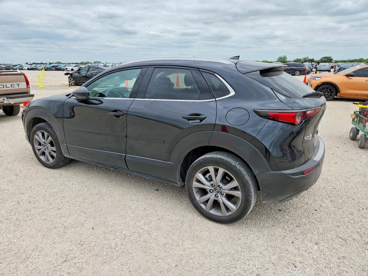 2024 Mazda Cx-30 Premium - Фото 2