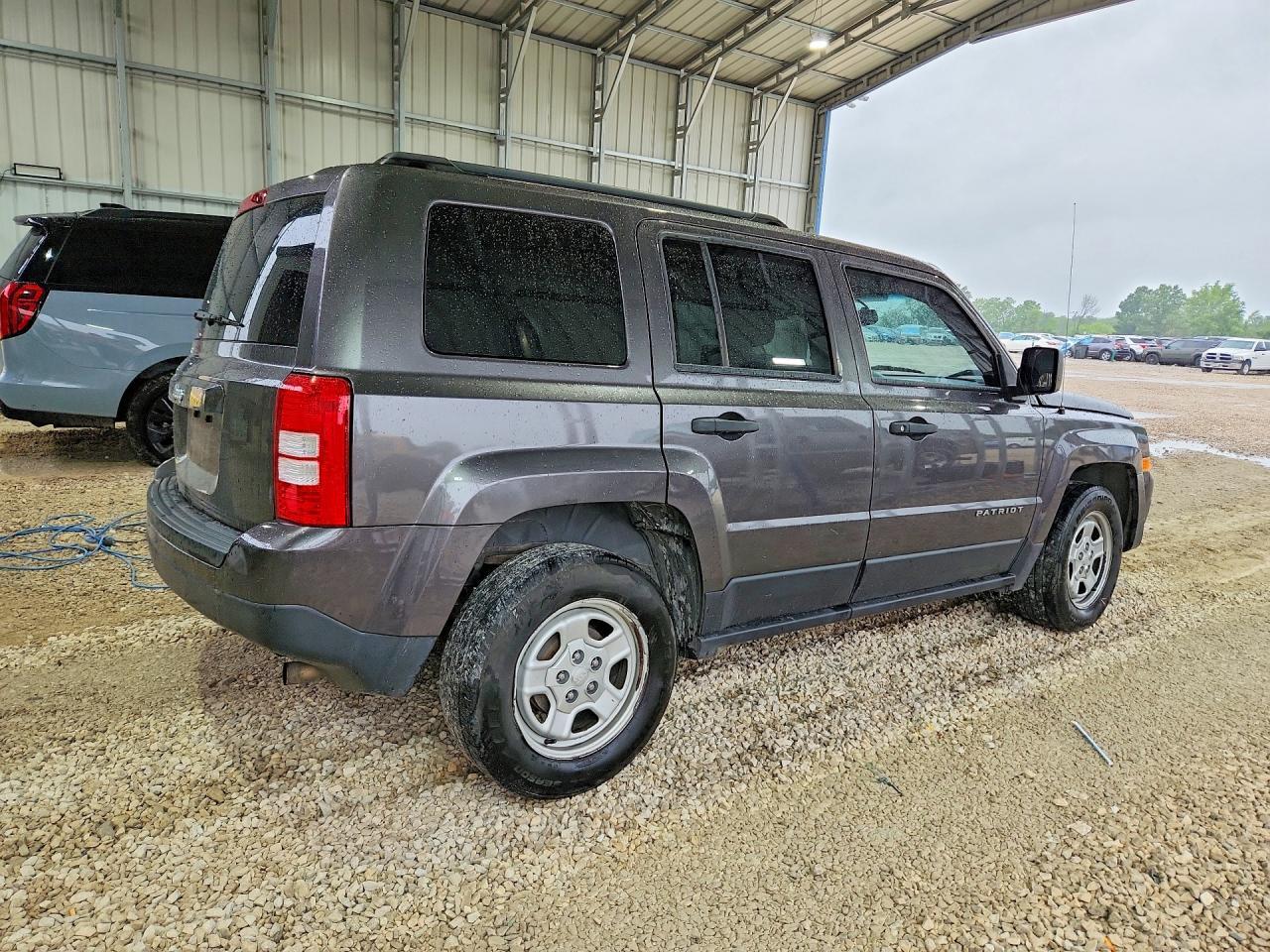2015 Jeep Patriot Sport - Фото 3