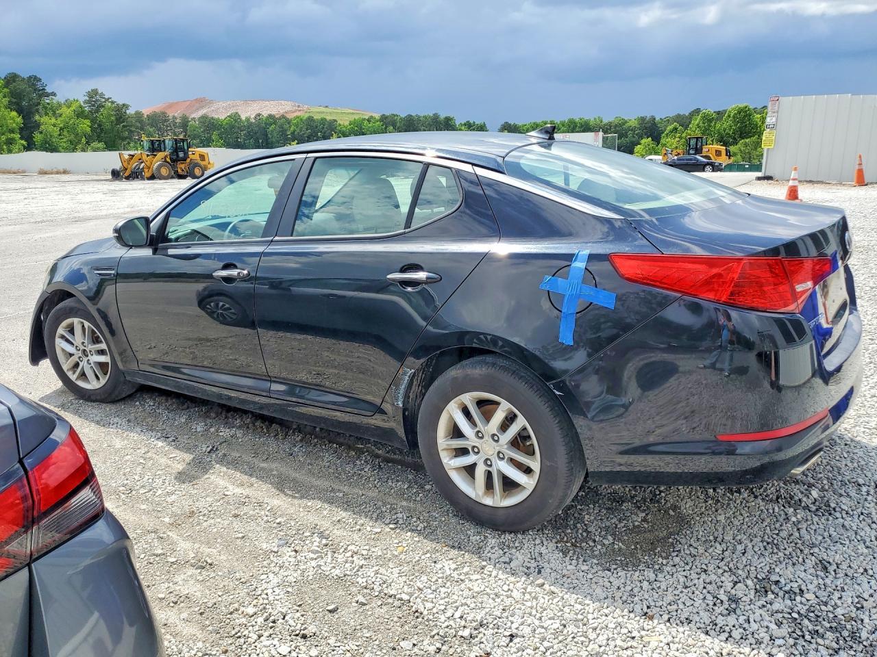 2013 Kia Optima Lx - Image 2