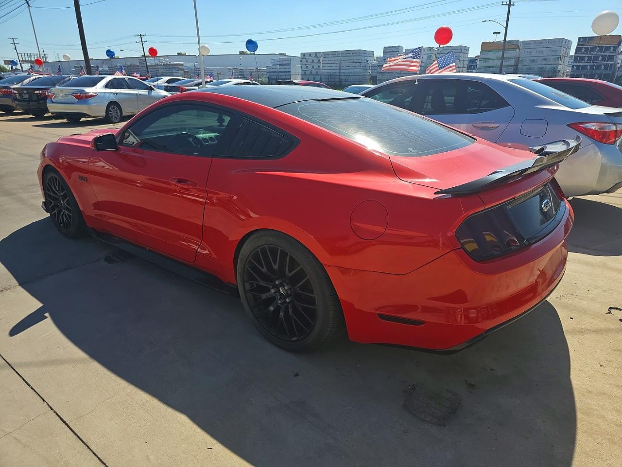 2015 Ford Mustang Gt - Фото 3