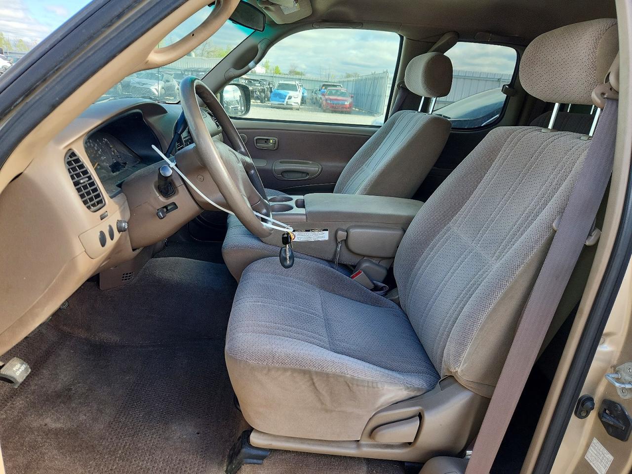 2002 Toyota Tundra Access Cab Sr5 - Image 7