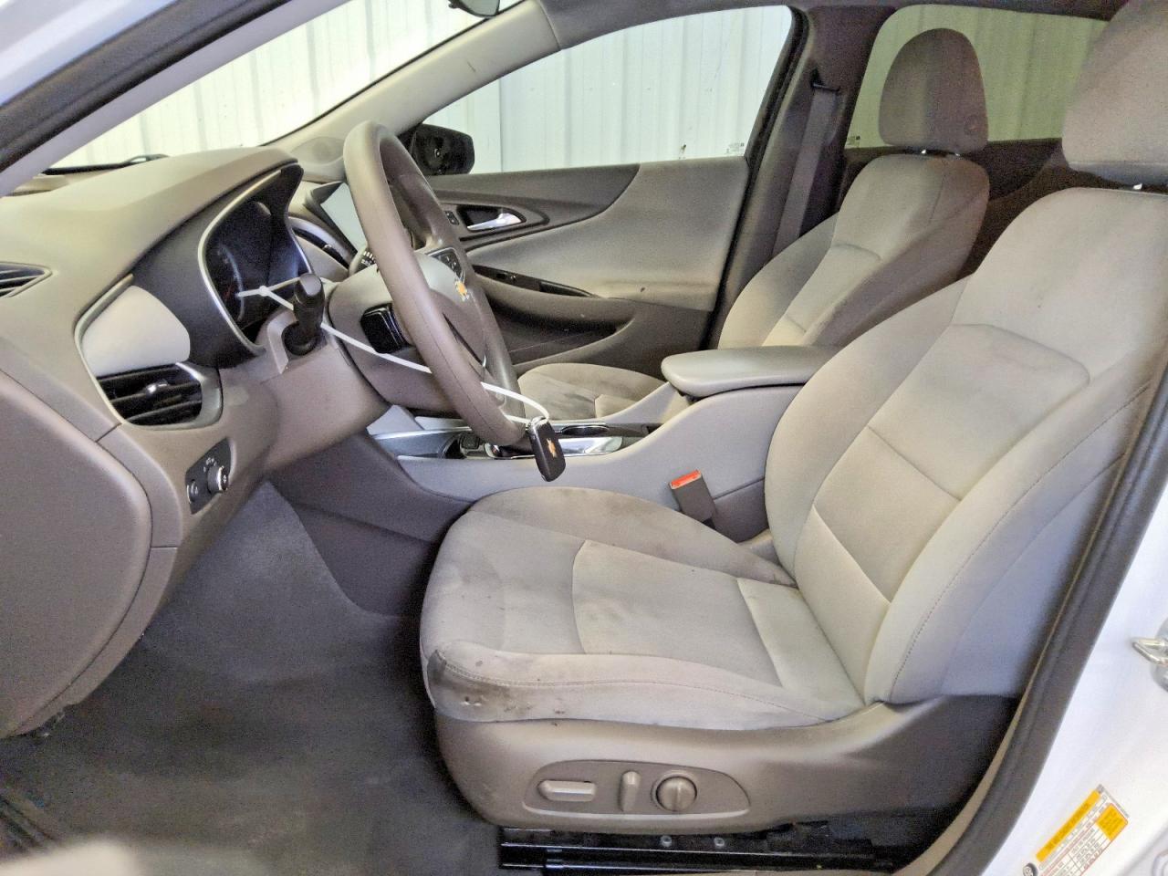 2022 Chevrolet Malibu Ls - Фото 7