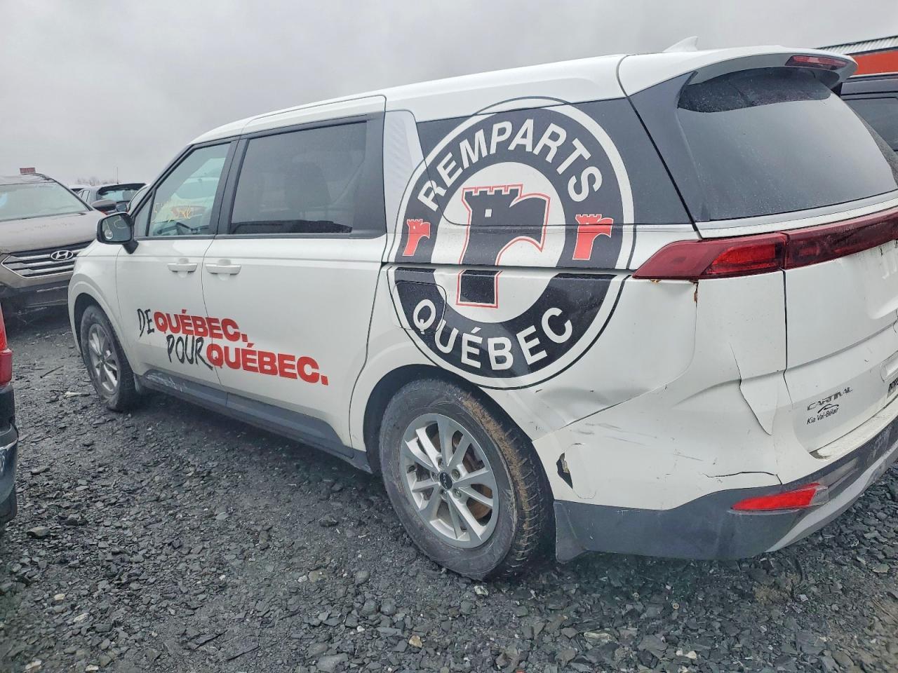 2023 Kia Carnival Lx - Фото 2