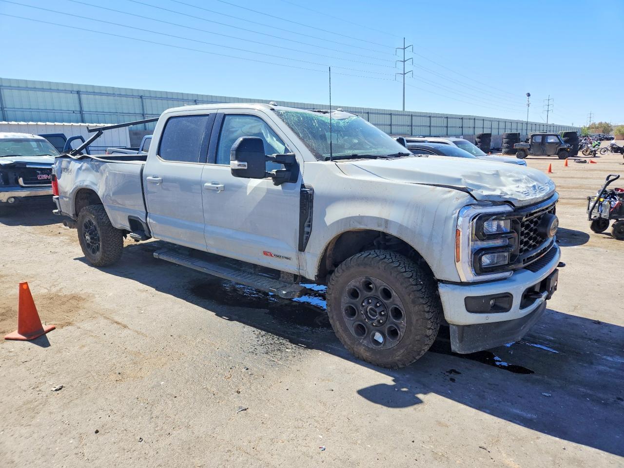 2025 Ford F350 Super Duty - Image 4