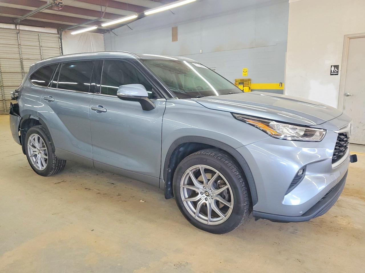 2020 Toyota Highlander Xle - Фото 4