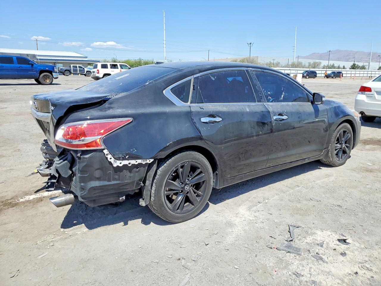 2015 Nissan Altima 2.5 Sv - Image 3