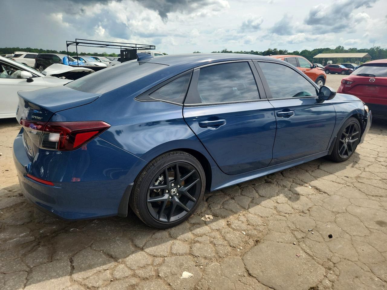 2025 Honda Civic Sport - Фото 3