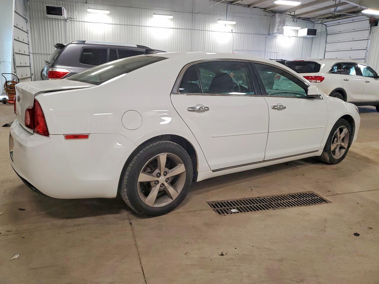 2012 Chevrolet Malibu 1Lt - Фото 3