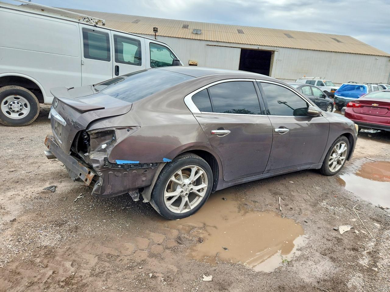 2013 Nissan Maxima 3.5 S - Фото 3