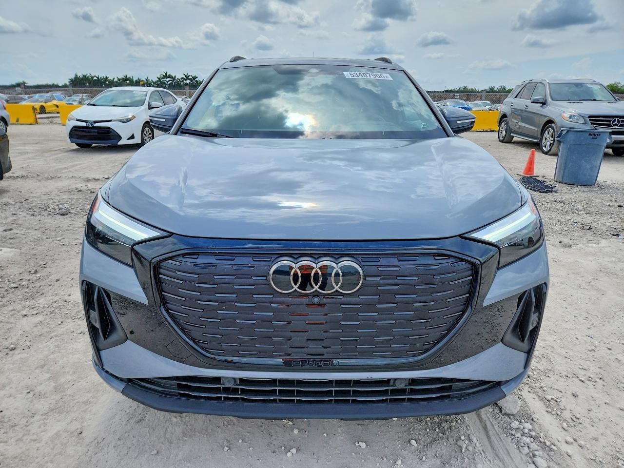 2024 Audi Q4 E-Tron Premium Plus - Фото 5