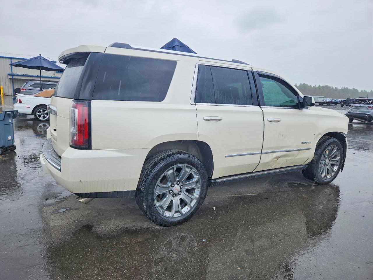 2015 GMC Yukon Denali - Фото 3