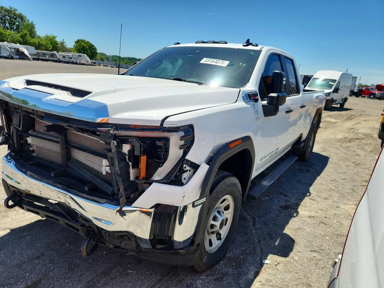 2024 GMC Sierra K3500 - Image 2
