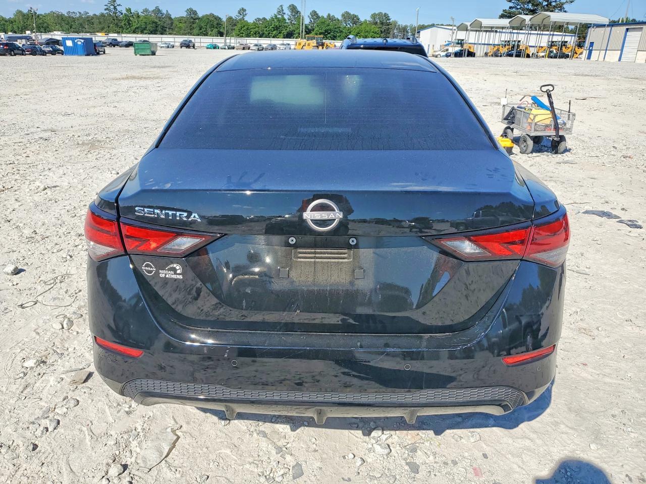 2025 Nissan Sentra S - Image 6