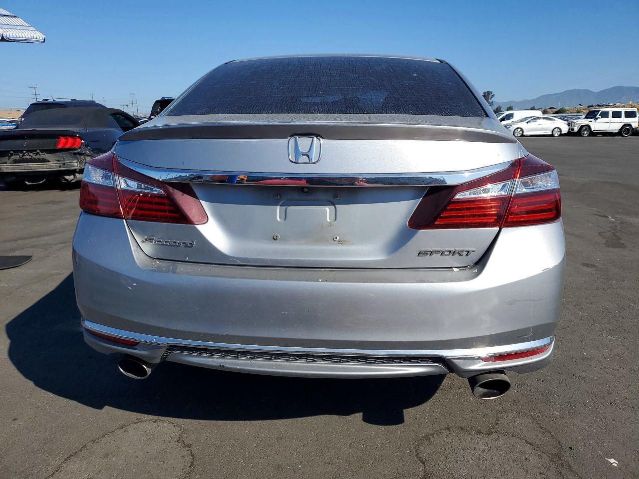 2016 Honda Accord Sport - Фото 6