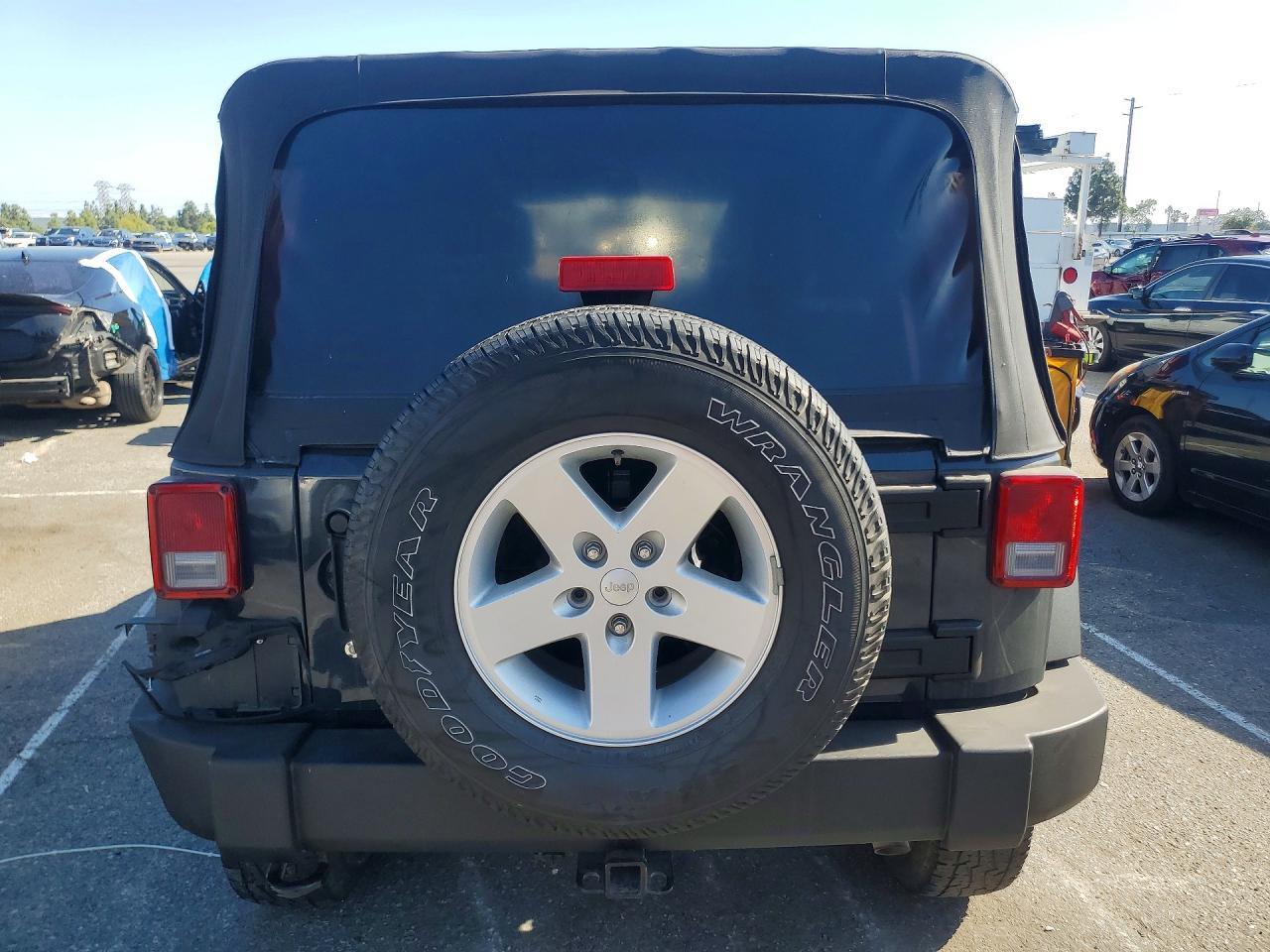 2018 Jeep Wrangler Unlimited Sport - Фото 6