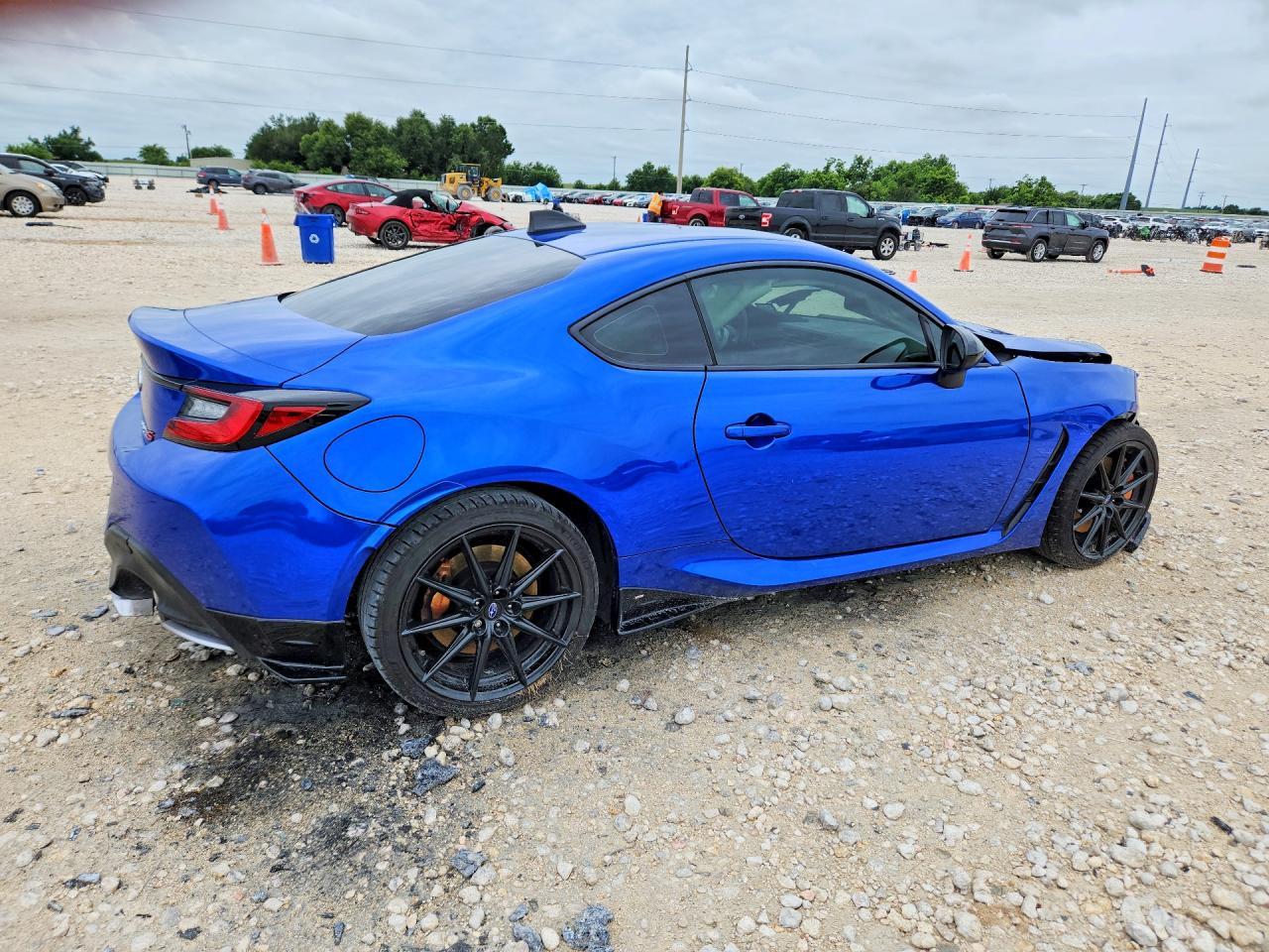 2025 Subaru Brz Ts - Фото 3