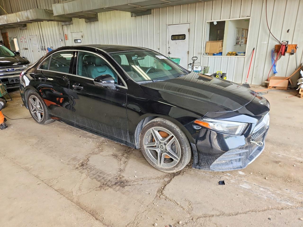 2020 Mercedes-Benz A 220 4Matic - Фото 4