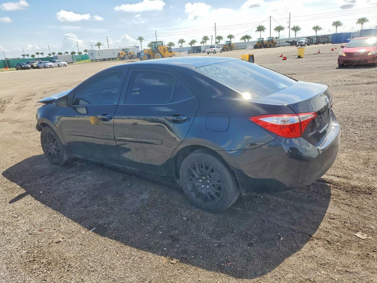 2015 Toyota Corolla Le - Image 2