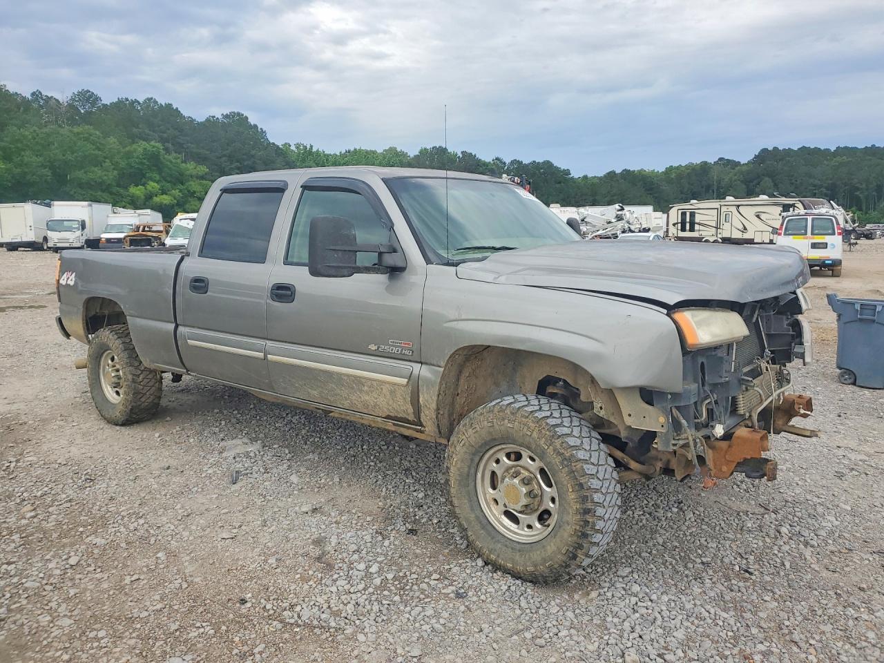 2006 Chevrolet Silverado K2500 Heavy Duty - Image 4
