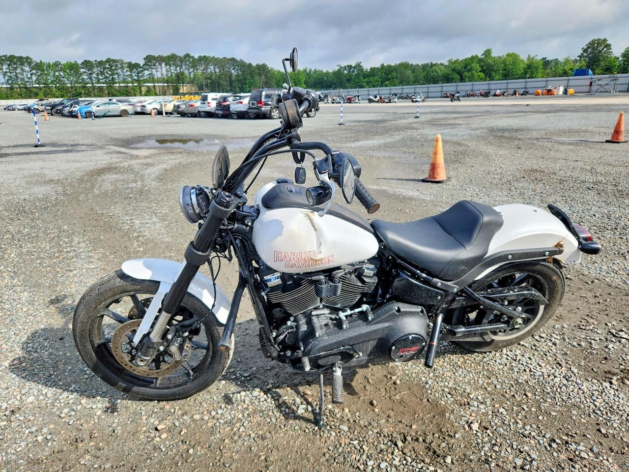 2026 Harley-Davidson Fxlrs - Image 3