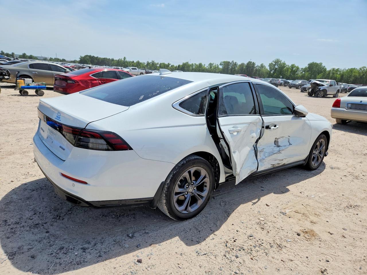 2024 Honda Accord - Фото 3