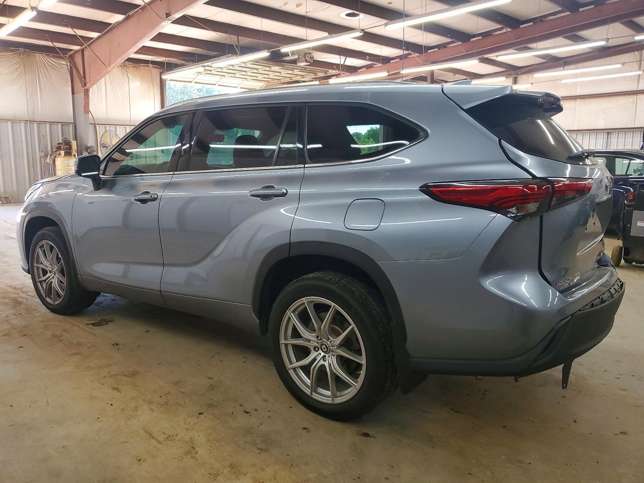 2020 Toyota Highlander Xle - Фото 2