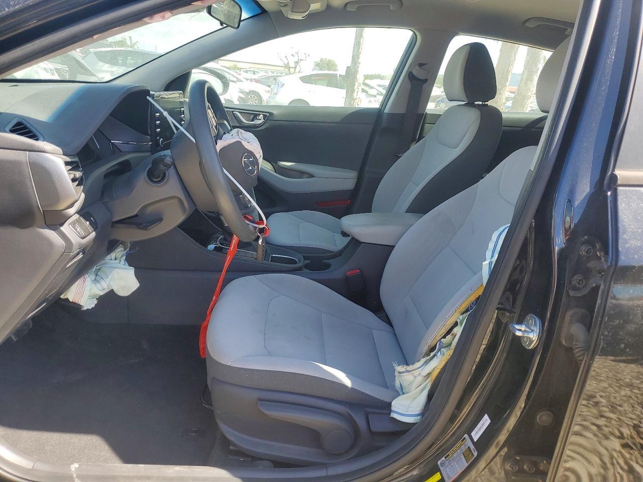 2021 Hyundai Ioniq Blue Hybrid - Фото 7