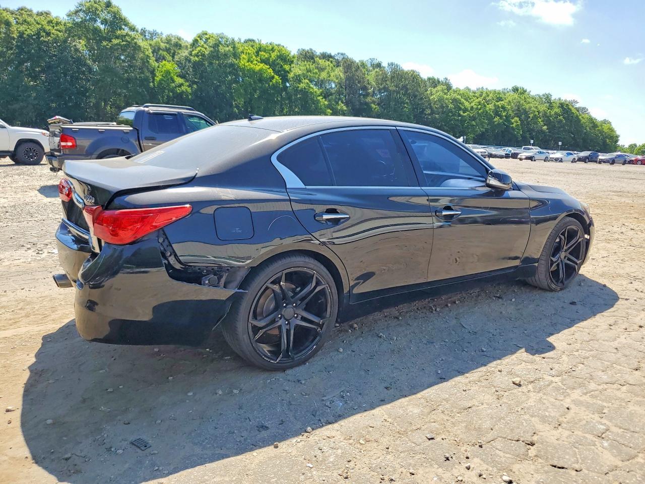 2015 Infiniti Q50 Base - Фото 3