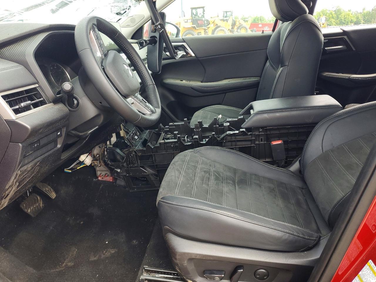 2025 Mitsubishi Outlander Se - Фото 7