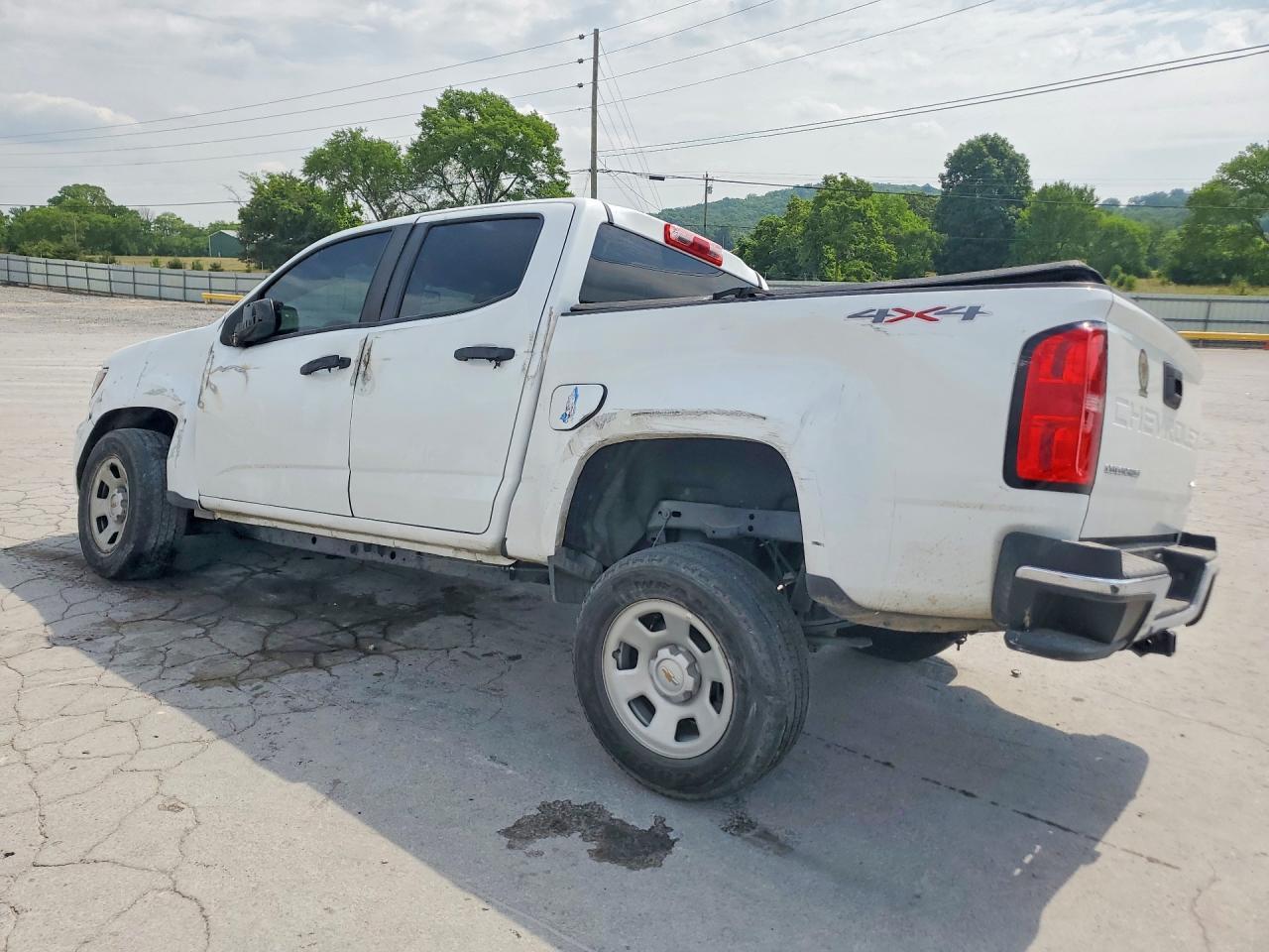 2022 Chevrolet Colorado - Image 2