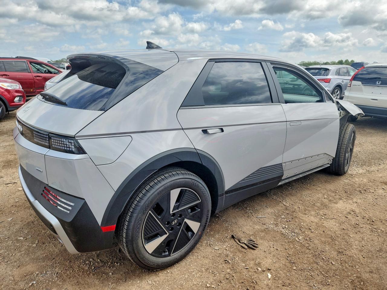 2026 Hyundai Ioniq 5 Sel - Фото 3