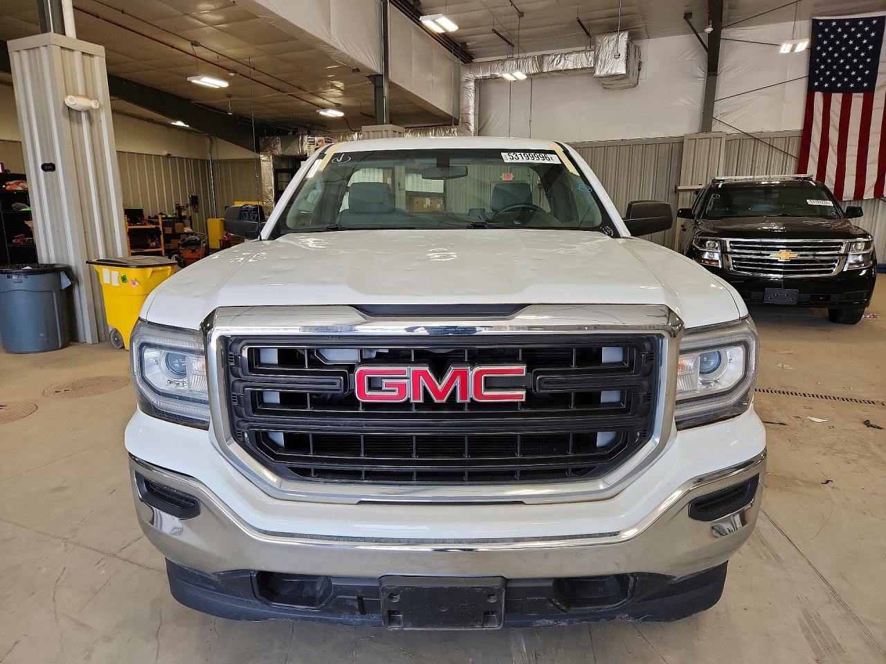 2016 GMC Sierra - Image 5