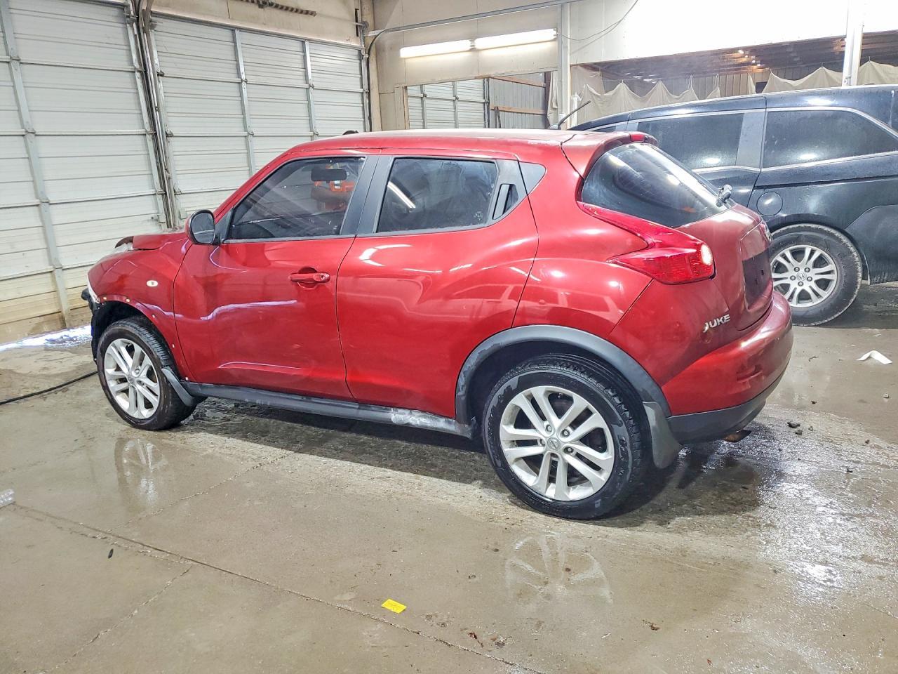 2013 Nissan Juke S - Image 2