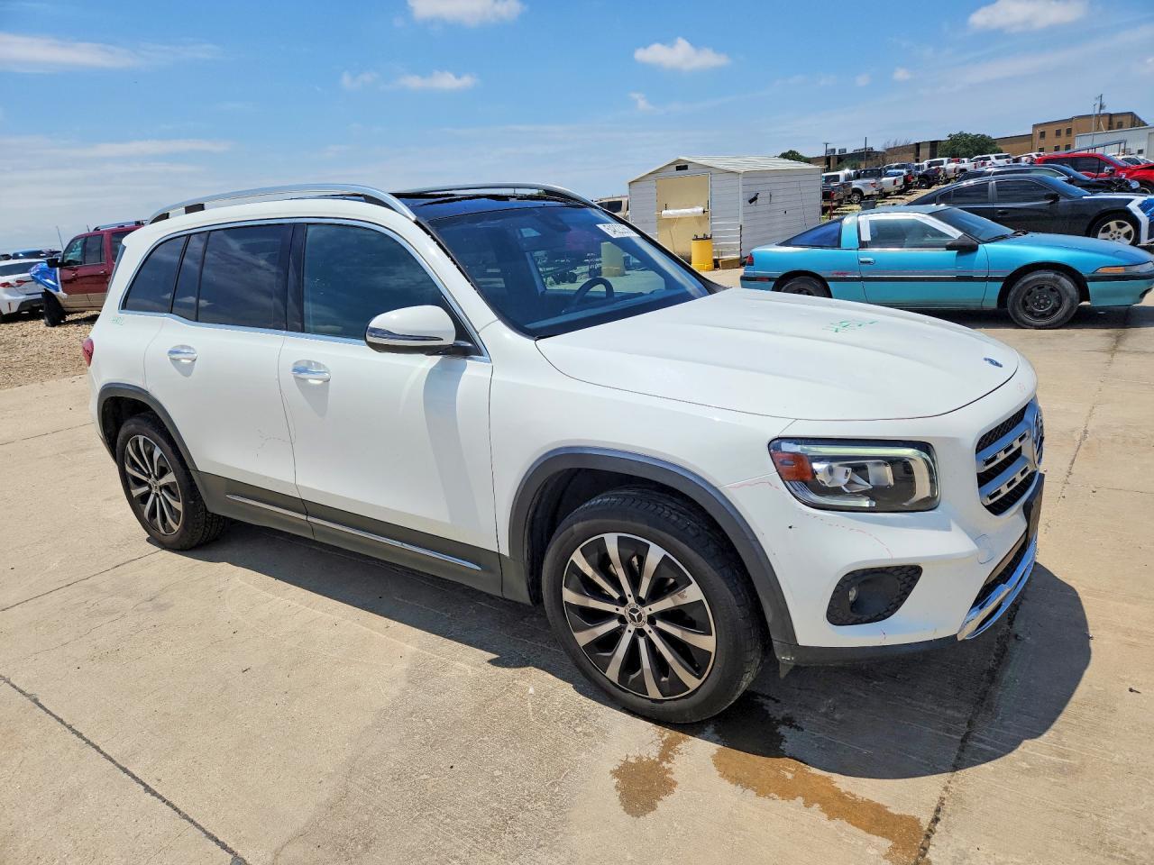 2021 Mercedes-Benz Glb 250 - Фото 4