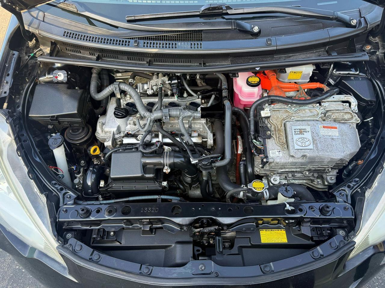2013 Toyota Prius C Three - Фото 7