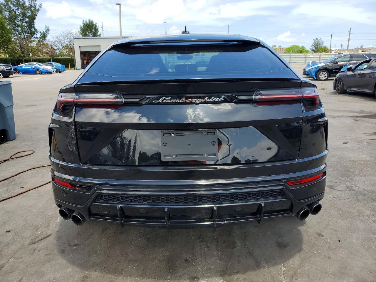 2020 Lamborghini Urus - Image 6