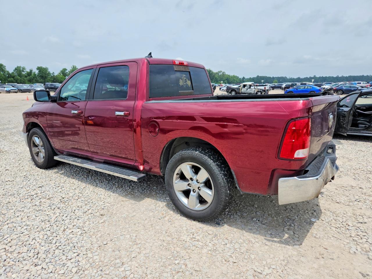 2018 Ram 1500 Slt - Фото 2