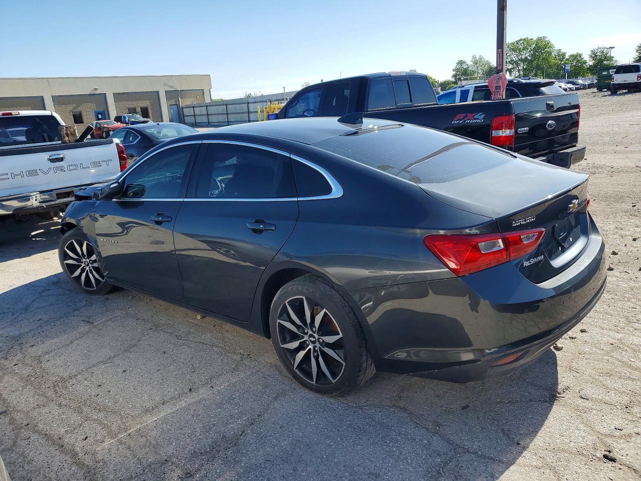2017 Chevrolet Malibu Lt - Фото 2