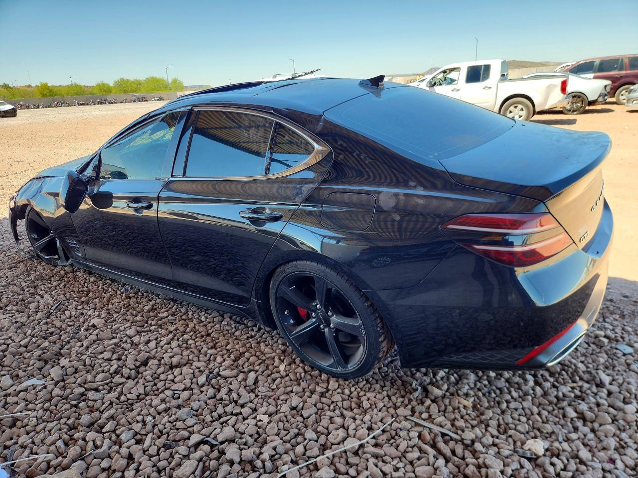 2026 Genesis G70 Sport Prestige - Фото 2