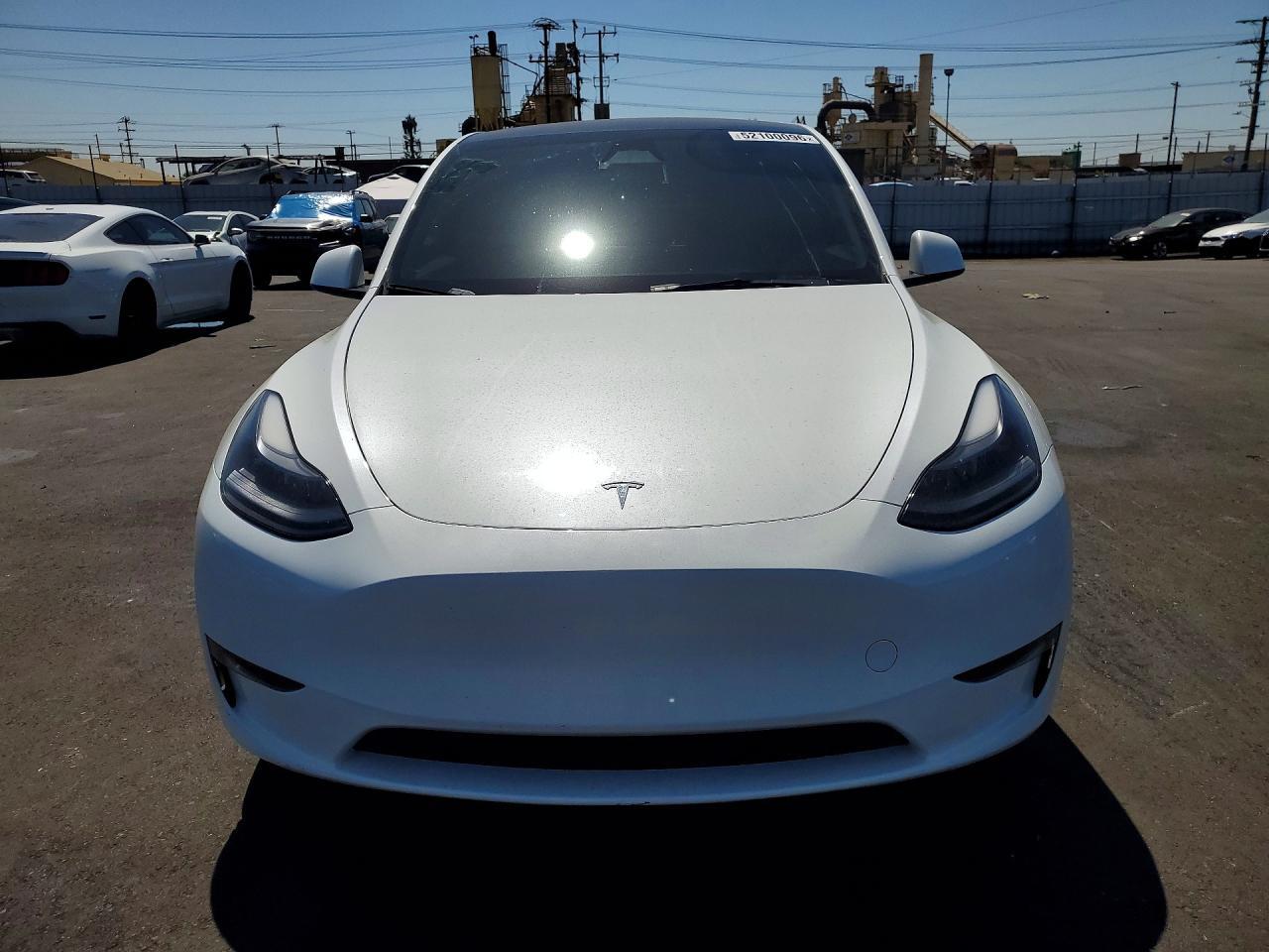 2023 Tesla Model Y - Фото 5
