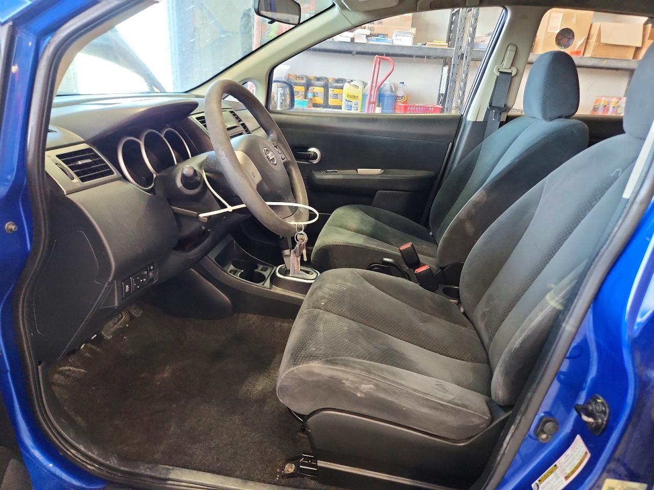 2012 Nissan Versa 1.8 S - Фото 7