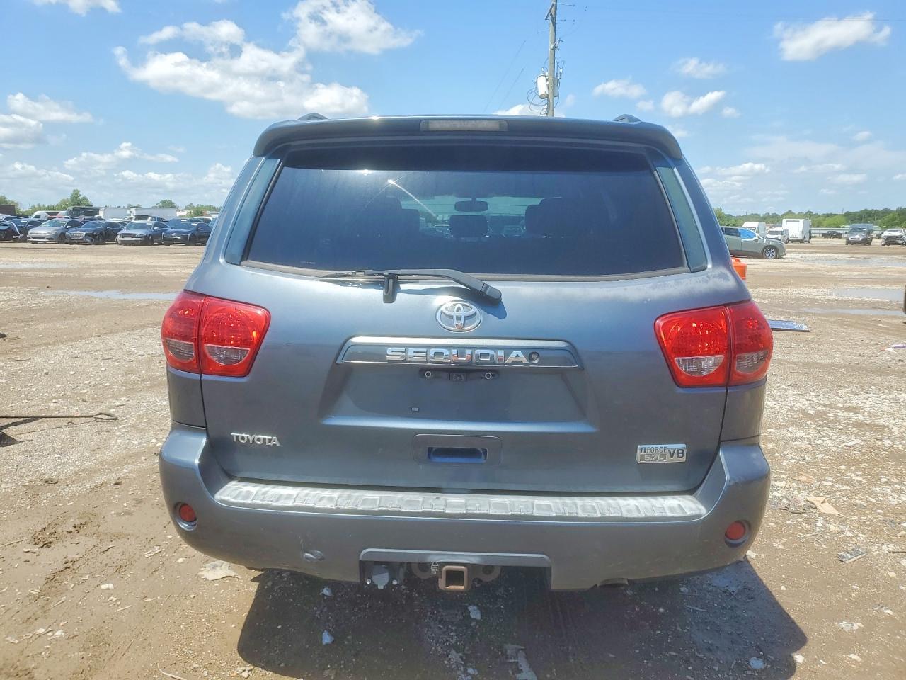 2008 Toyota Sequoia - Фото 6