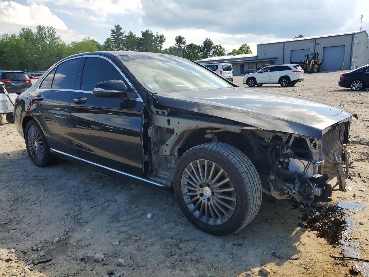 2015 Mercedes-Benz C 300 4Matic - Фото 4