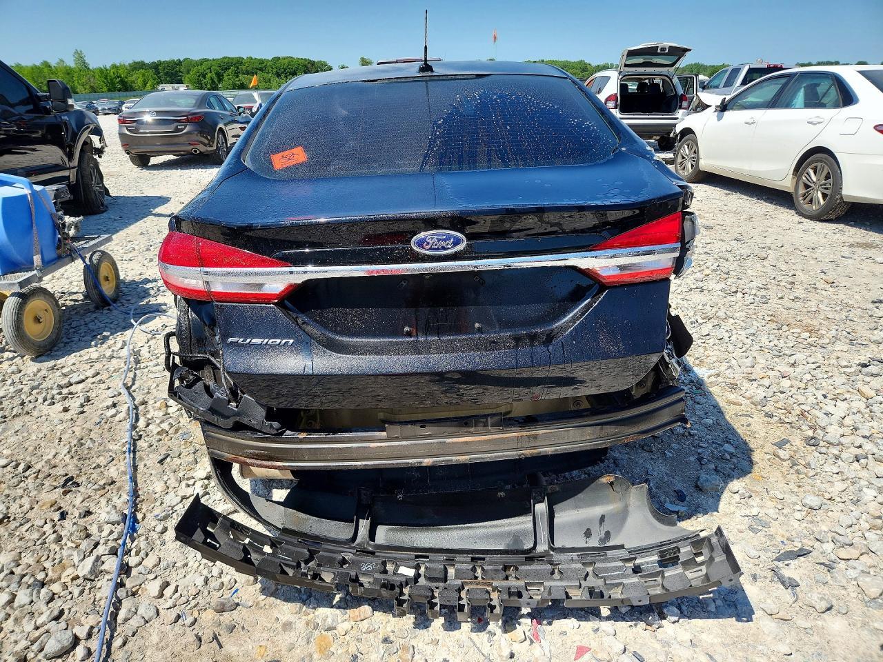 2017 Ford Fusion S - Фото 6