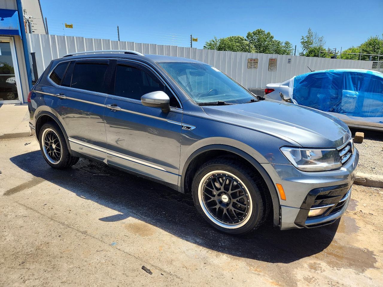 2019 Volkswagen Tiguan Se - Image 4