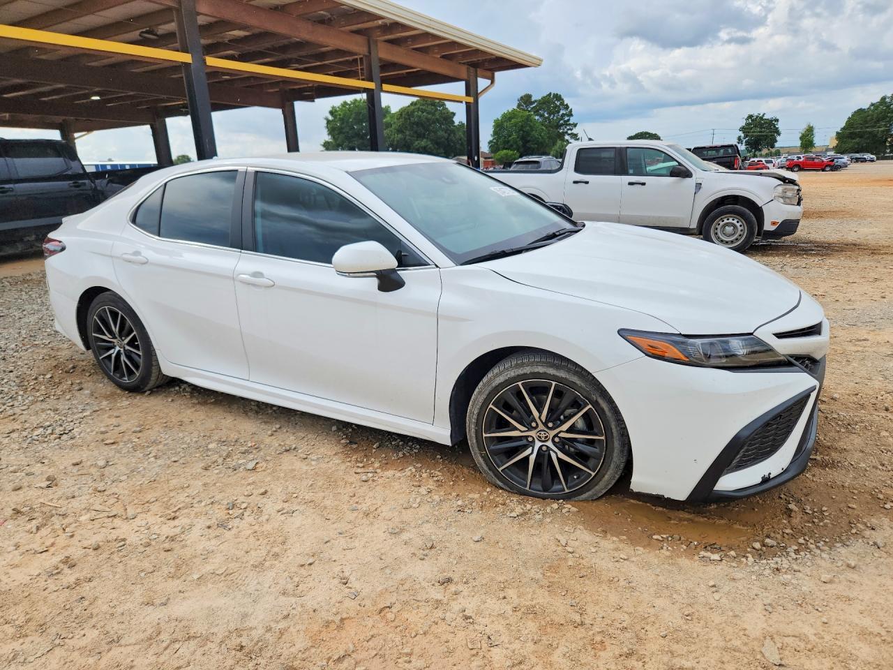 2024 Toyota Camry Se - Фото 4