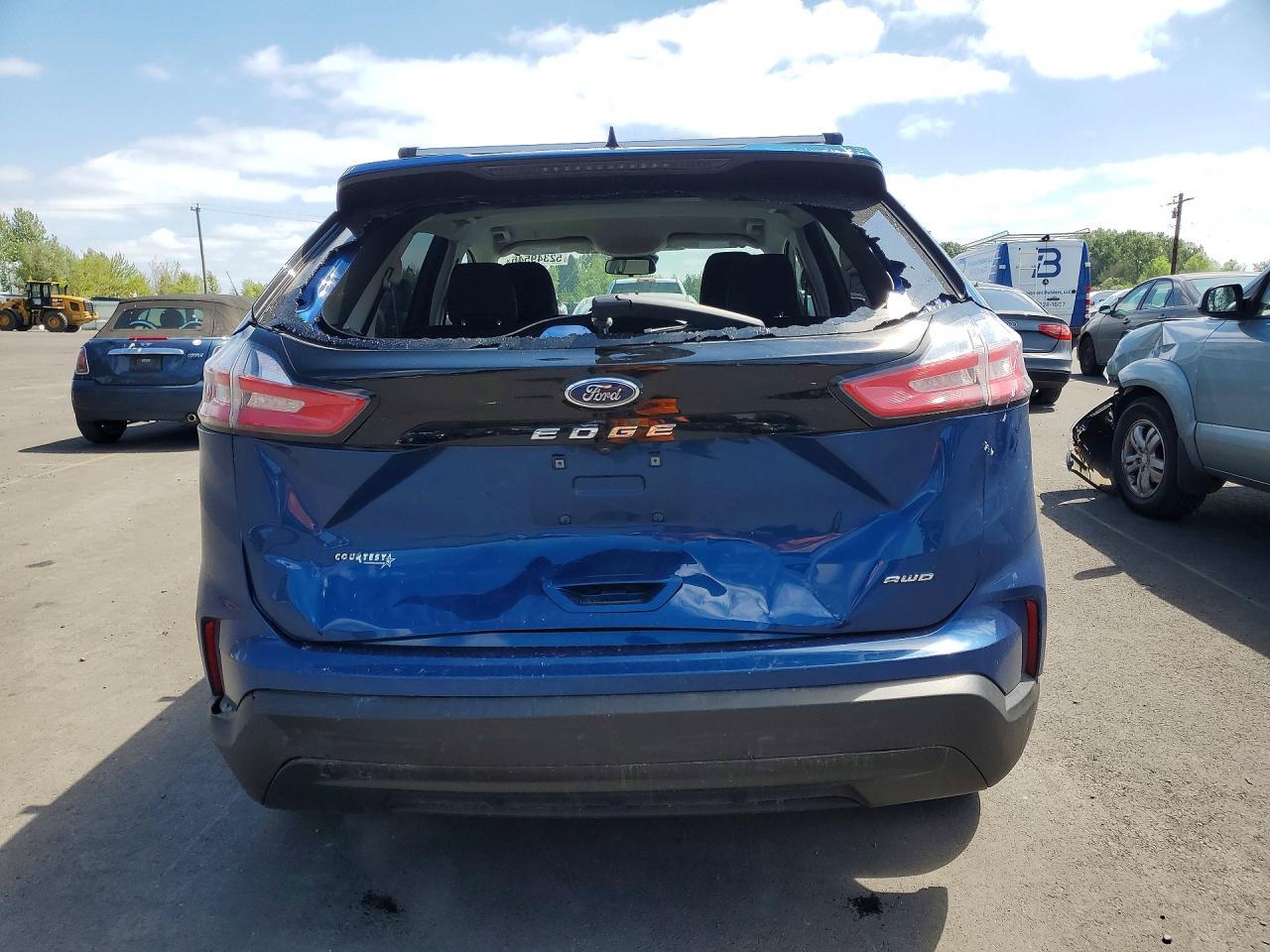 2023 Ford Edge Se - Image 6