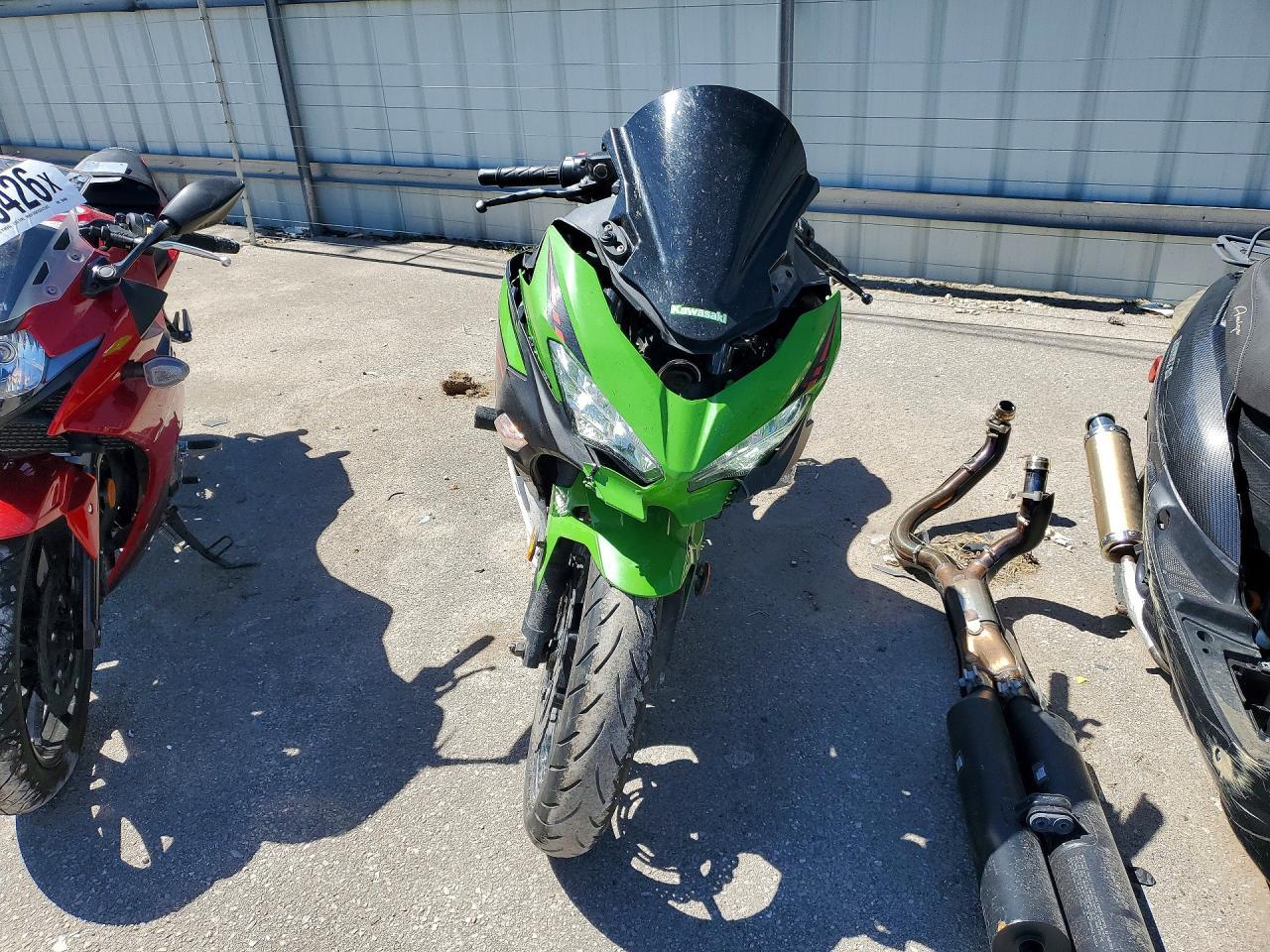 2023 Kawasaki Ex400 - Фото 2