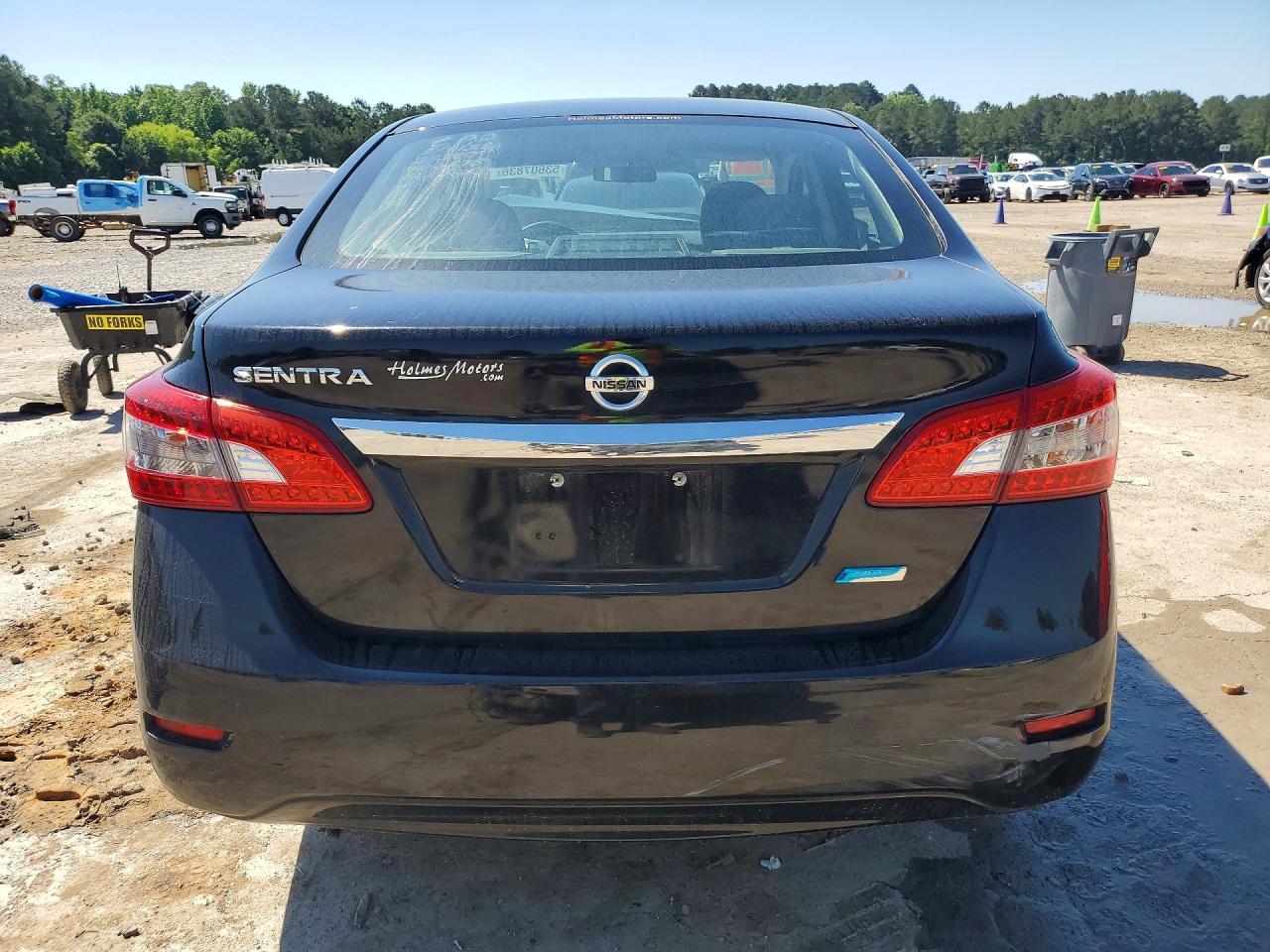 2014 Nissan Sentra S - Фото 6