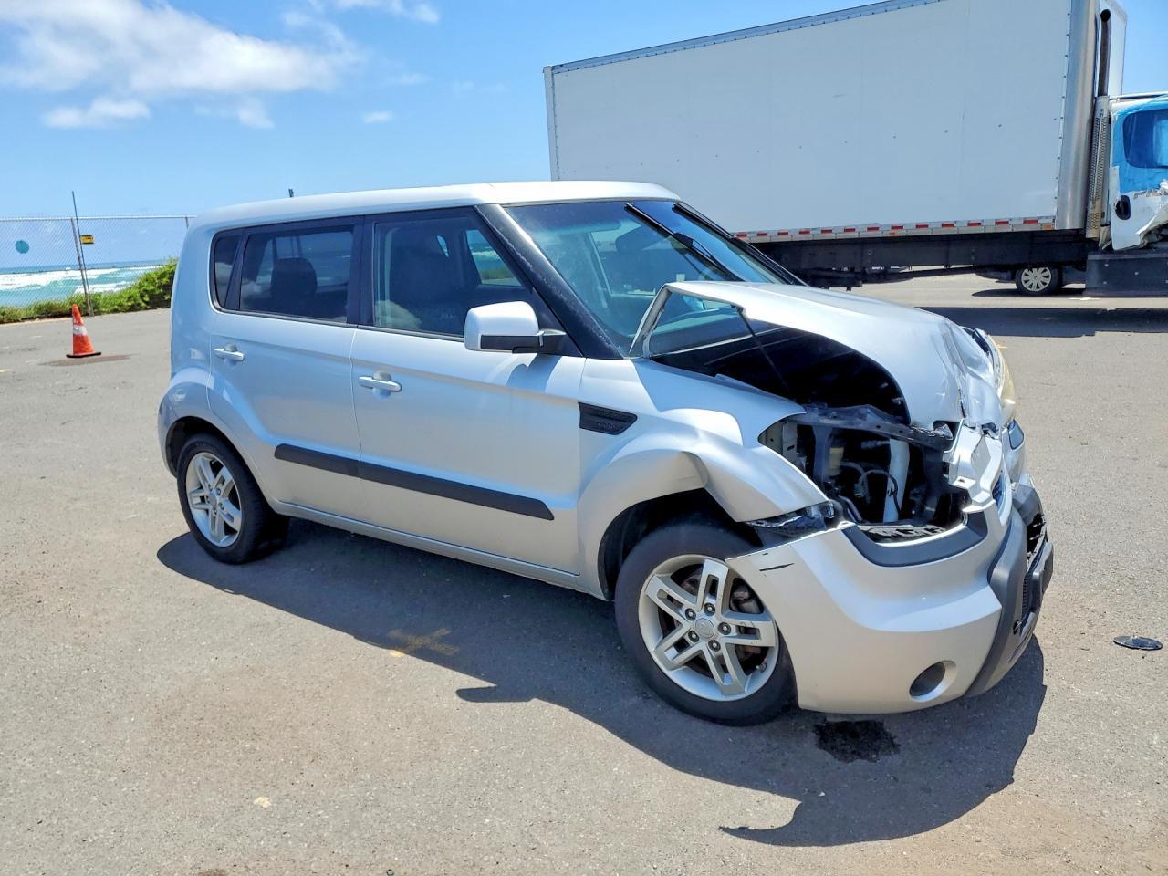 2011 Kia Soul + - Фото 4